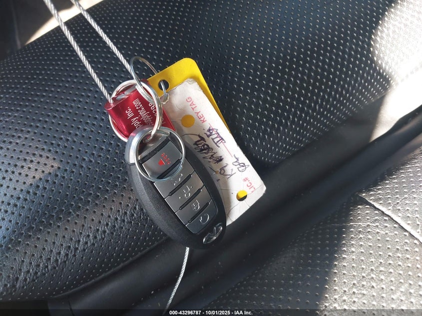 2018 INFINITI Q50 LUXE/SPORT - JN1EV7AR8JM442776