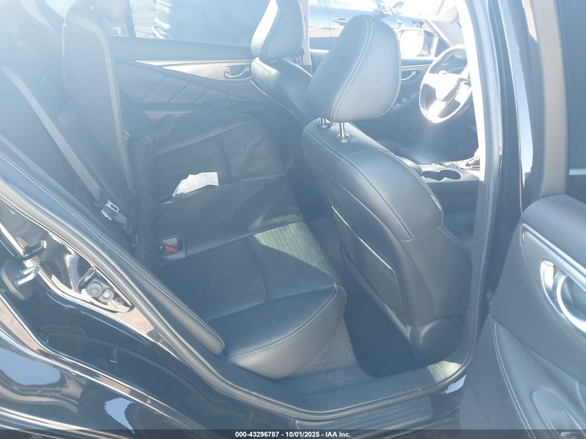 2018 INFINITI Q50 LUXE/SPORT - JN1EV7AR8JM442776