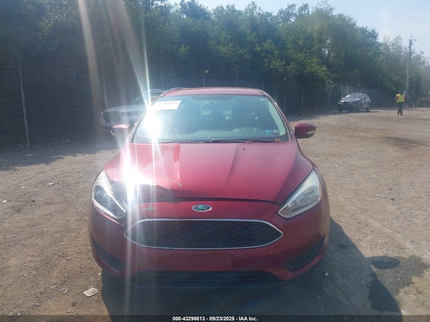 2016 FORD FOCUS SE - 1FADP3F22GL370999