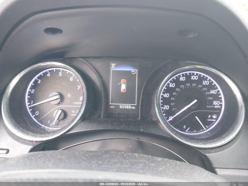 2019 Toyota Camry Le VIN: 4T1B11HK2KU766918 Lot: 43296824