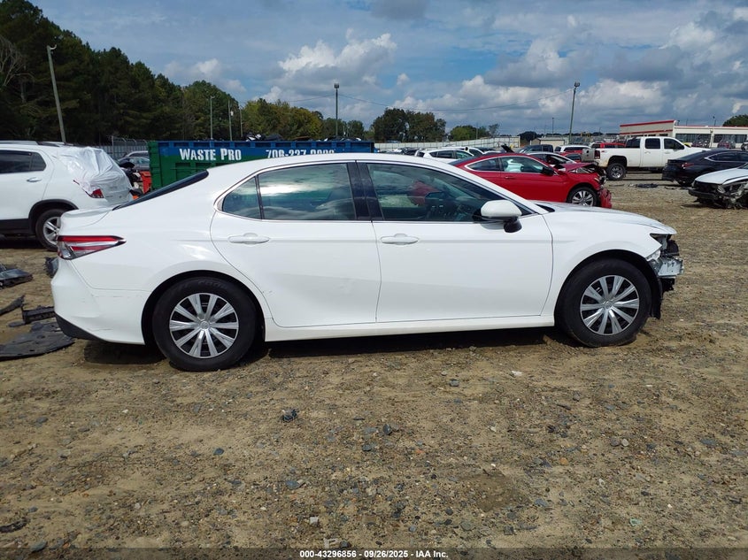 4T1B11HK7JU550478 2018 TOYOTA CAMRY photo no. 14