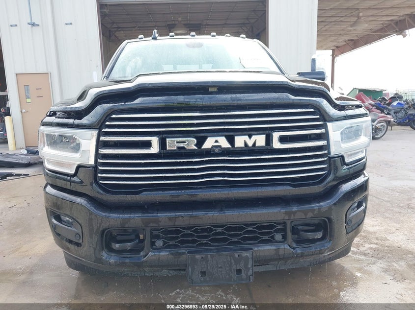 2021 Ram 3500 Laramie 4X4 8' Box VIN: 3C63RRJLXMG504922 Lot: 43296893
