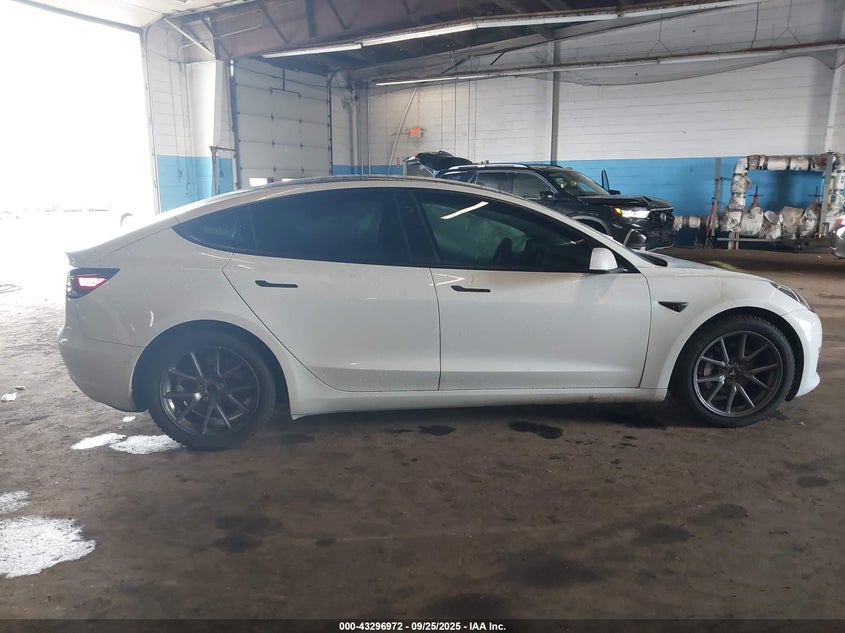 2021 Tesla Model 3 Standard Range Plus Rear-Wheel Drive VIN: 5YJ3E1EA6MF009508 Lot: 43296972