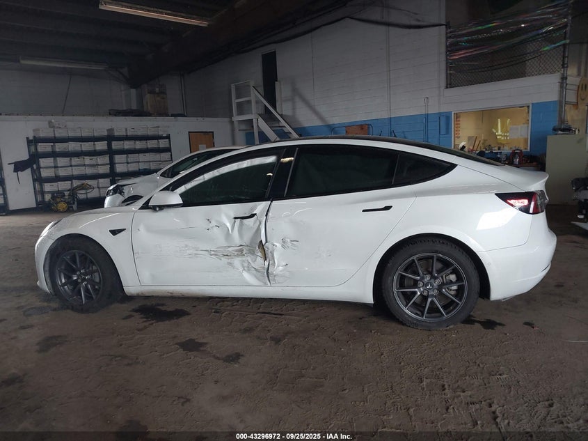 2021 Tesla Model 3 Standard Range Plus Rear-Wheel Drive VIN: 5YJ3E1EA6MF009508 Lot: 43296972