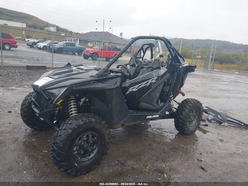 3NSRAE922LG168369 2020 POLARIS RZR photo no. 2