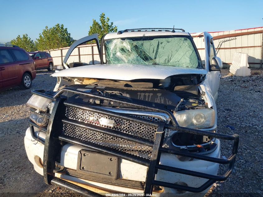 2004 GMC Yukon Denali VIN: 1GKEK63U44J280415 Lot: 43297004