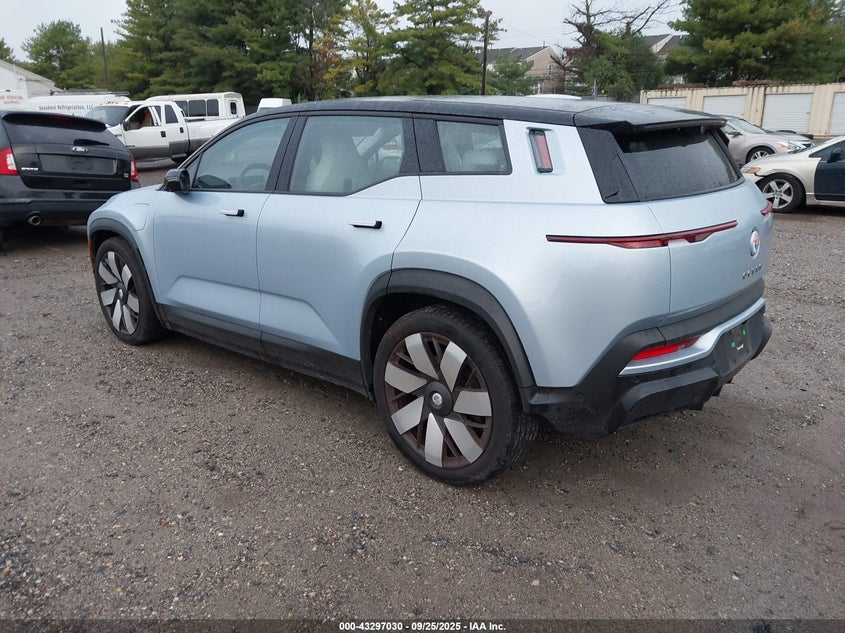 Vin: vcf1ebu28pg008376, lot: 43791650, fisker ocean extreme 20233