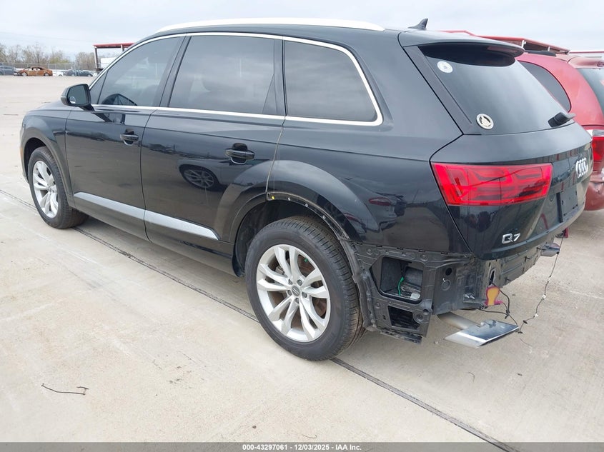 Vin: wa1aaaf7xkd011282, lot: 43791681, audi q7 55 premium 20193