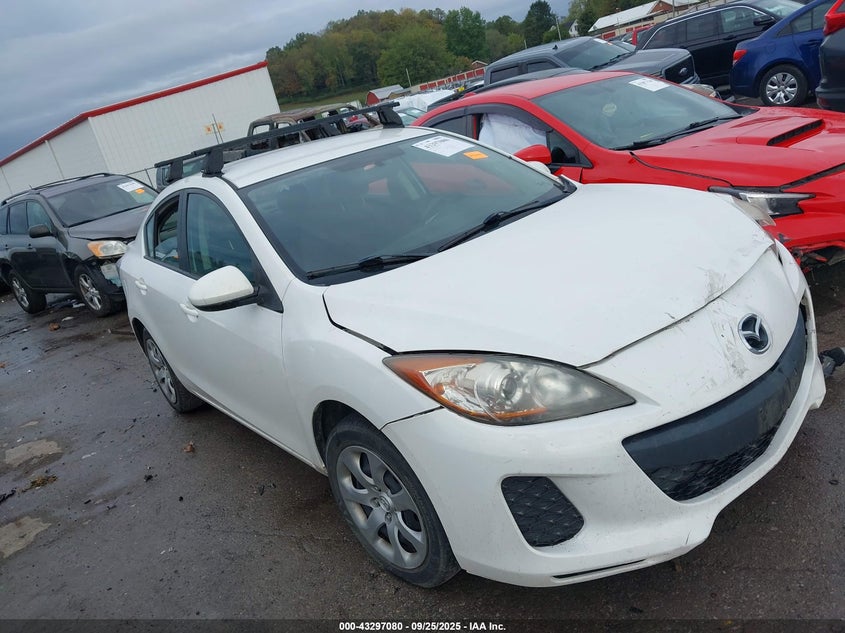 2013 MAZDA MAZDA3 I SV - JM1BL1TF9D1829946