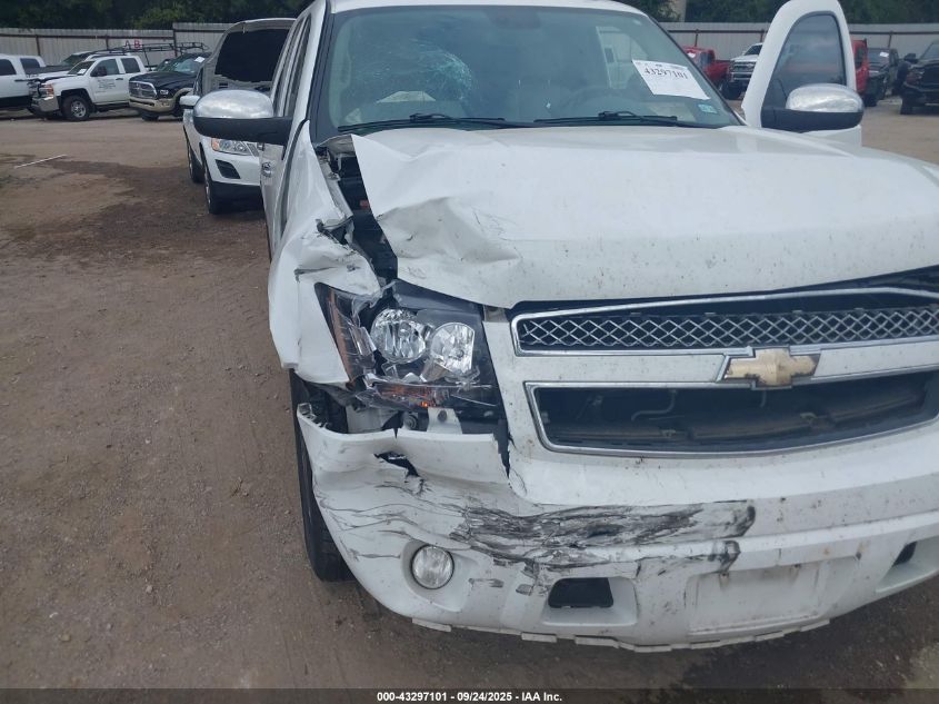 2009 Chevrolet Tahoe Ltz VIN: 1GNFC33059R208826 Lot: 43297101