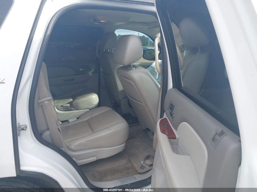 2009 Chevrolet Tahoe Ltz VIN: 1GNFC33059R208826 Lot: 43297101