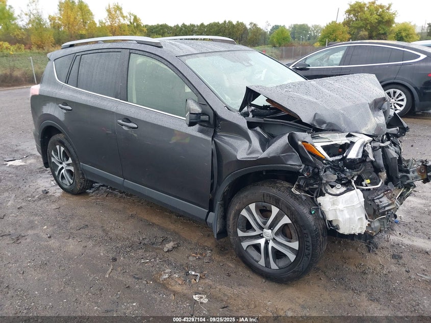 2018 TOYOTA RAV4 LE - JTMBFREV4JJ236744
