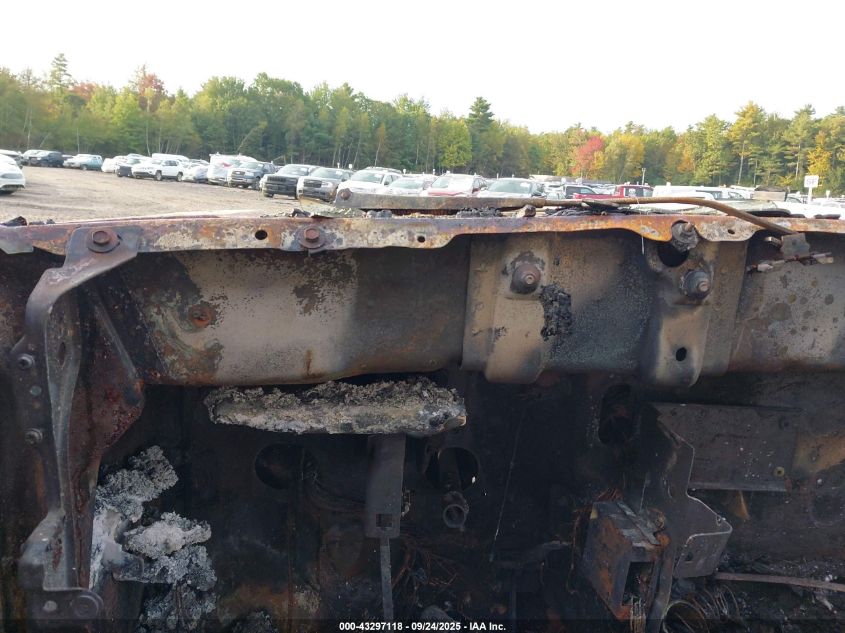 1999 Jeep Cherokee Classic/Sport VIN: 1J4FF68S9XL508746 Lot: 43297118