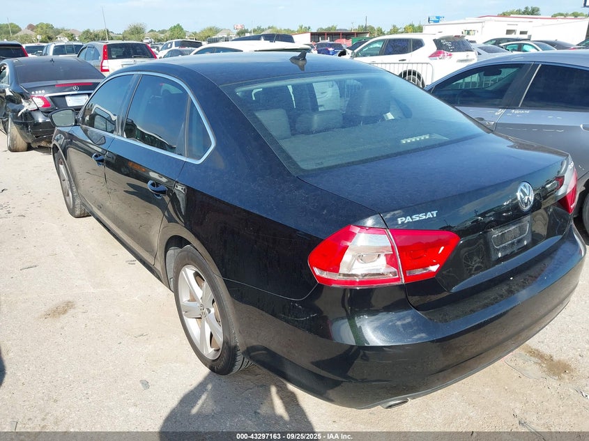 2015 VOLKSWAGEN PASSAT 1.8T SE 1VWBS7A32FC003264