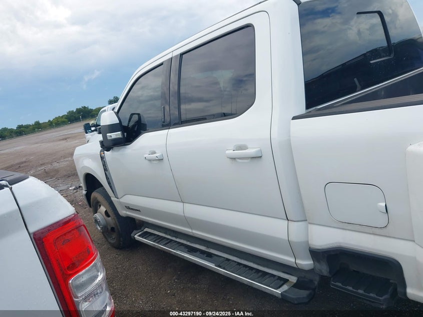 2023 Ford F-350 Lariat VIN: 1FT8W3DT2PEC97034 Lot: 43297190