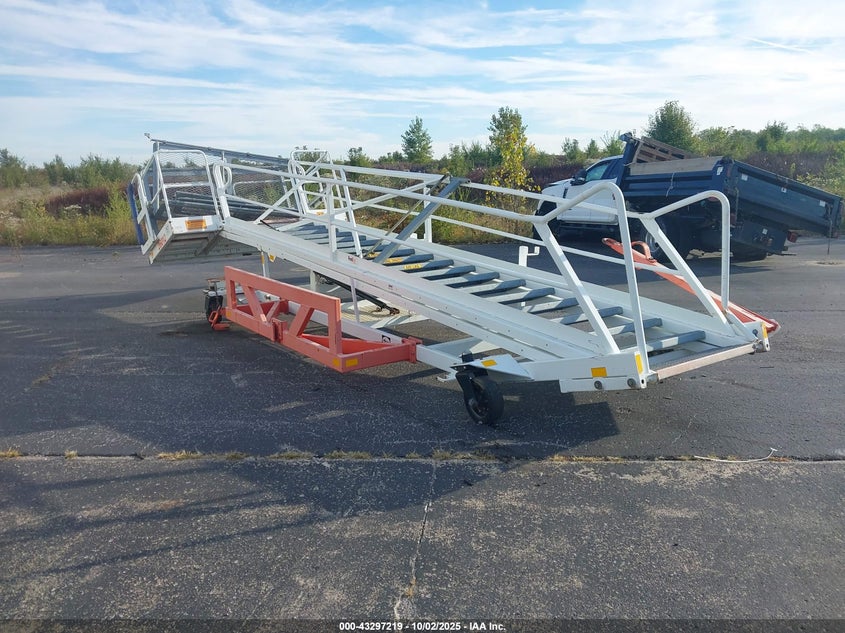 Vin: 00000000000026012, lot: 43791839, equipment steel gse a203473d 20113