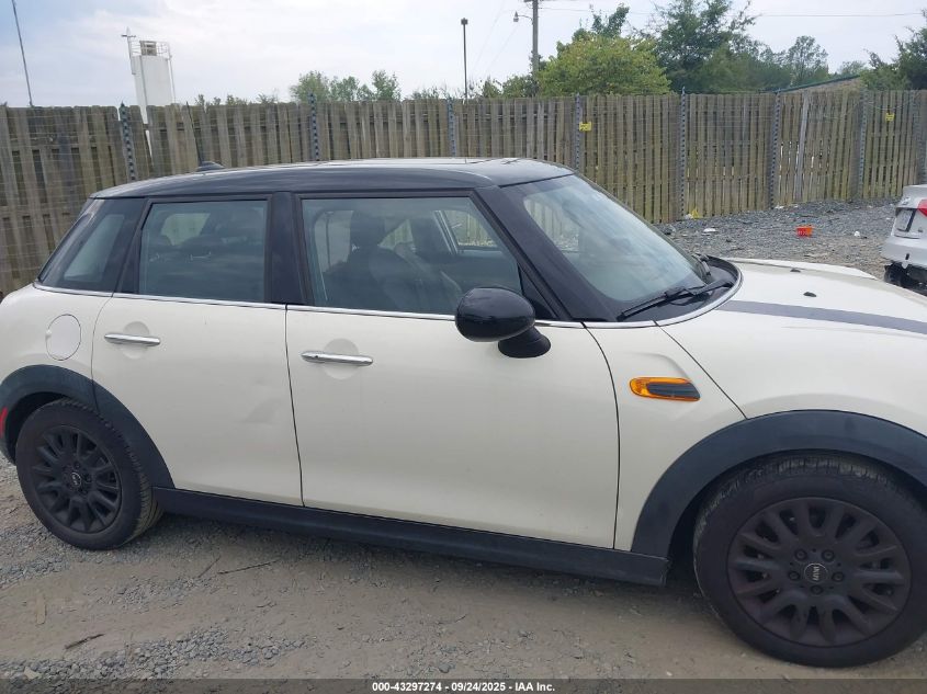 2015 Mini Hardtop Cooper VIN: WMWXS5C5XFT837713 Lot: 43297274