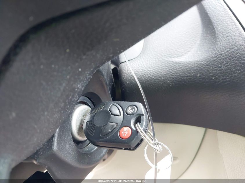 2014 Ford Focus Se VIN: 1FADP3F28EL393989 Lot: 43297291