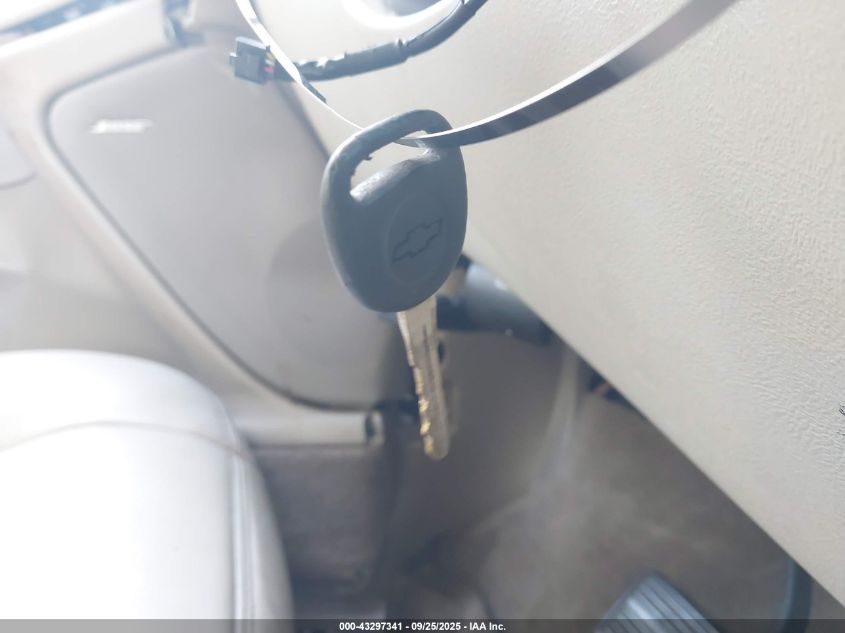 2005 Chevrolet Suburban 1500 Z71 VIN: 3GNFK16Z85G214938 Lot: 43297341