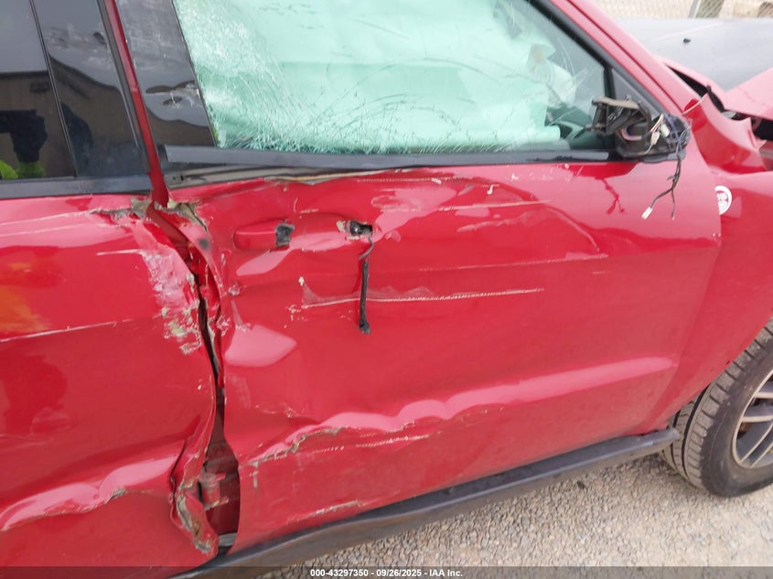 2017 JEEP GRAND CHEROKEE TRAILHAWK 4X4 - 1C4RJFLG6HC620166