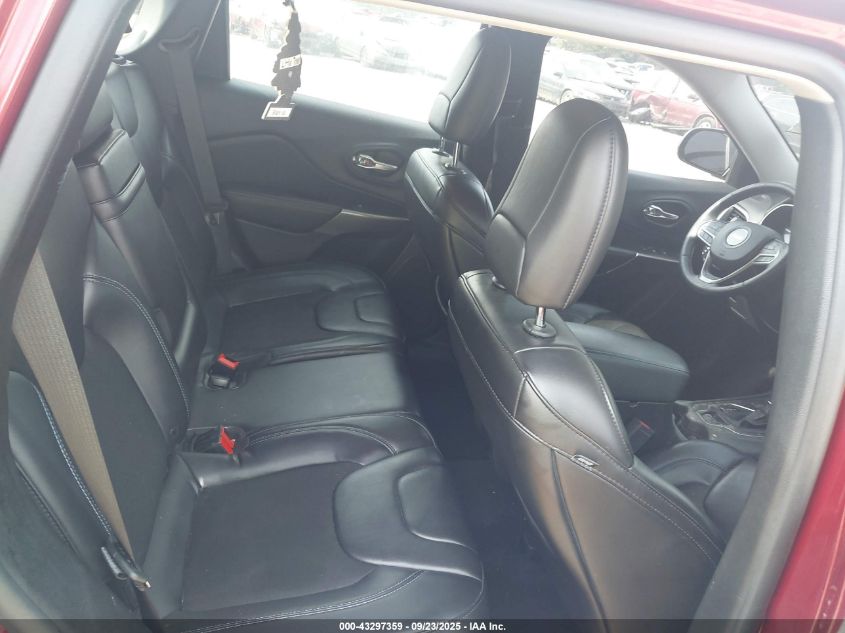 2019 Jeep Cherokee Latitude Plus 4X4 VIN: 1C4PJMLX7KD375312 Lot: 43297359