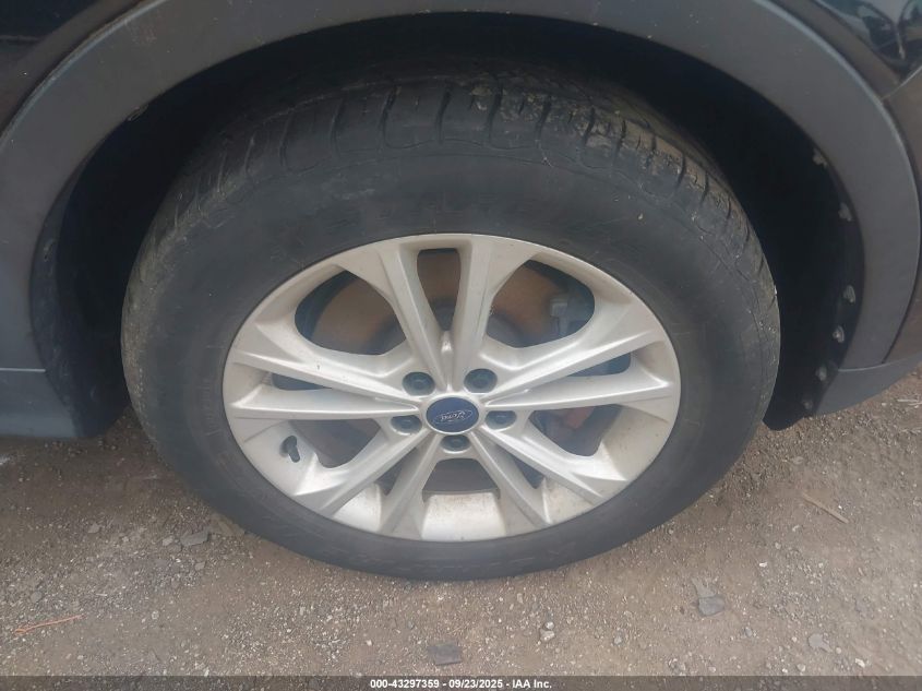 2019 Jeep Cherokee Latitude Plus 4X4 VIN: 1C4PJMLX7KD375312 Lot: 43297359