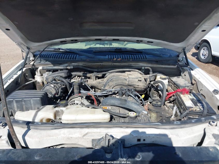 2008 Ford Explorer Xlt VIN: 1FMEU63E38UA24314 Lot: 43297489