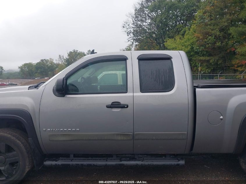 2008 Chevrolet Silverado 1500 Lt1 VIN: 2GCEK19J581312915 Lot: 43297537