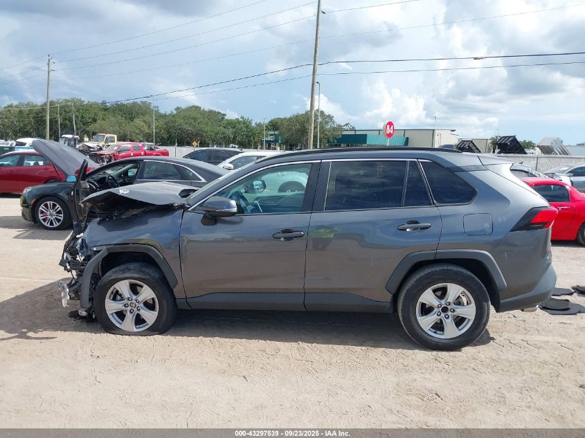 2021 Toyota Rav4 Xle VIN: 2T3W1RFV2MC137605 Lot: 43297539