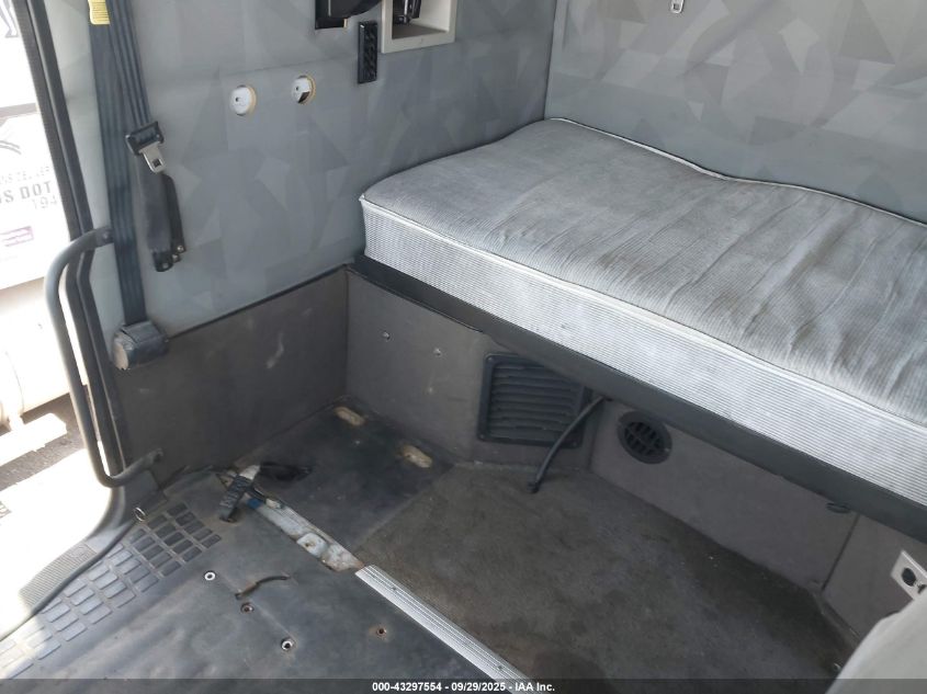 2010 Volvo Vn Vnl VIN: 4V4NC9TG5AN291212 Lot: 43297554