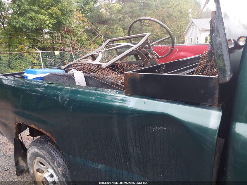 2005 GMC Sierra 1500 Work Truck VIN: 1GTEC14X45Z187353 Lot: 43297566