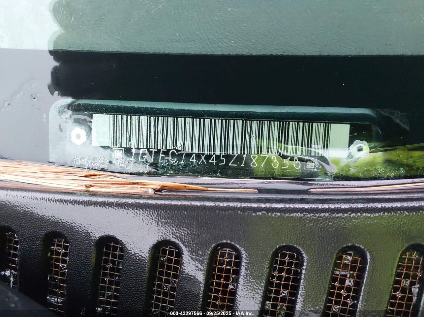 2005 GMC Sierra 1500 Work Truck VIN: 1GTEC14X45Z187353 Lot: 43297566