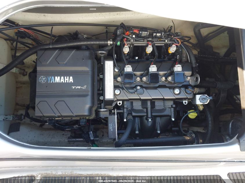 2016 Yamaha Vx VIN: 00000YAMA1994D616 Lot: 43297585