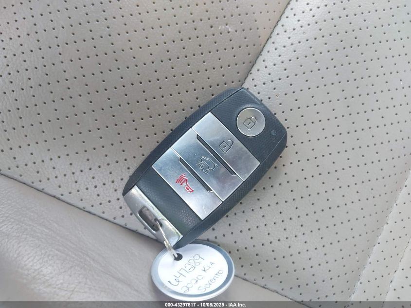 2020 Kia Sorento 3.3L Ex VIN: 5XYPH4A57LG647289 Lot: 43297617