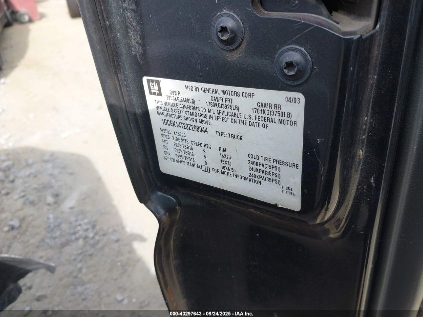 2003 Chevrolet Silverado 1500 Ls VIN: 1GCEK14T23Z298044 Lot: 43297643