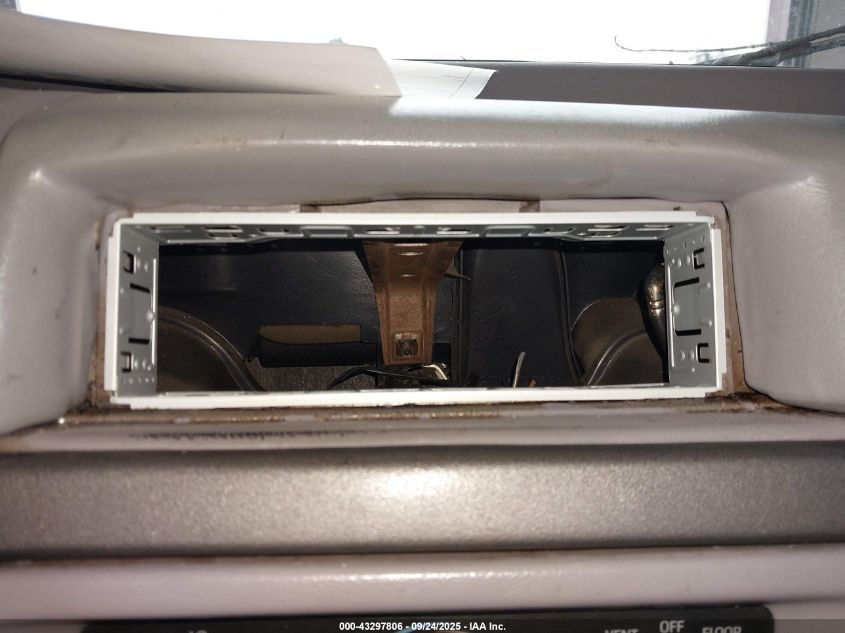 1995 Ford F150 VIN: 1FTDF15Y7SNA60819 Lot: 43297806