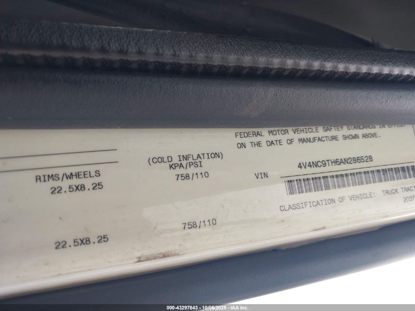 2010 Volvo Vn Vnl VIN: 4V4NC9TH6AN286528 Lot: 43297843