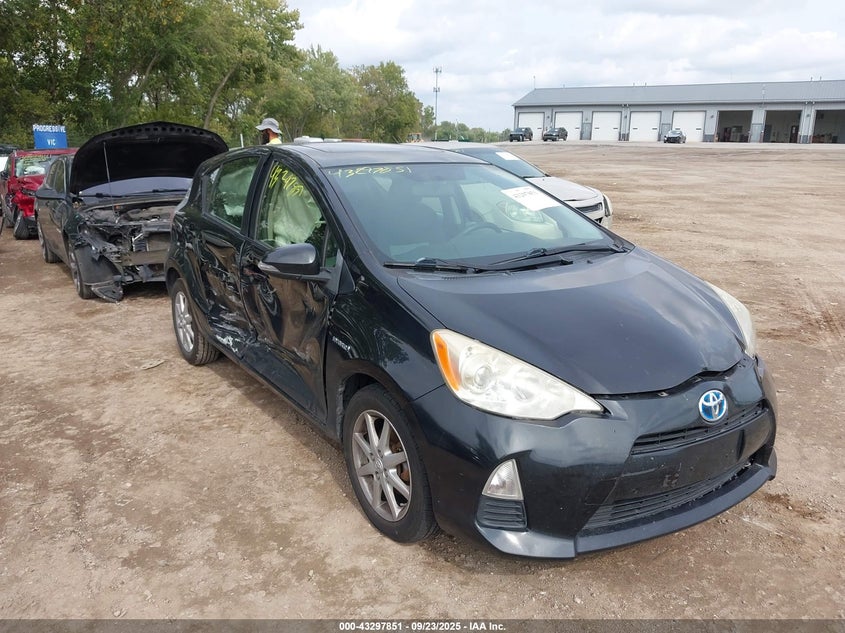 TOYOTA PRIUS C THREE