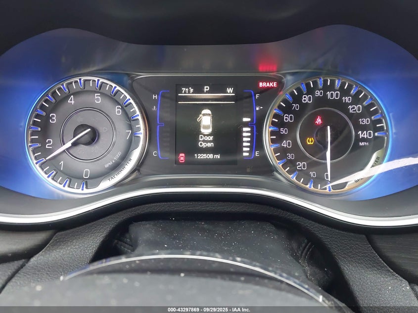 2015 CHRYSLER 200 LIMITED - 1C3CCCAB5FN536819