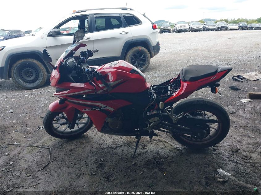 2016 Honda Cbr500 R VIN: MLHPC4463G5300069 Lot: 43297891