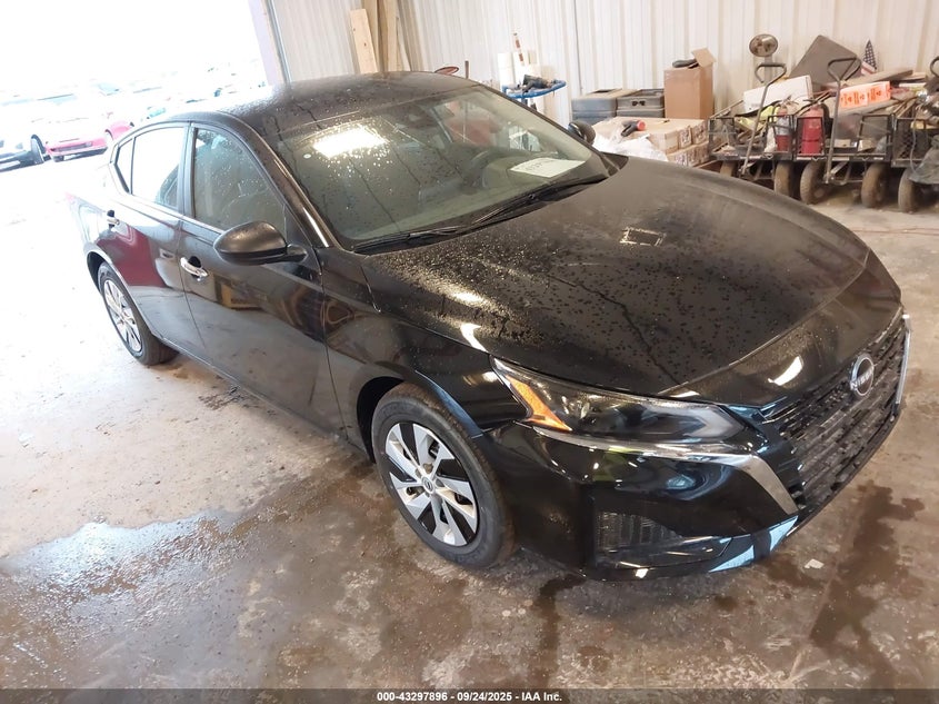 NISSAN ALTIMA S FWD