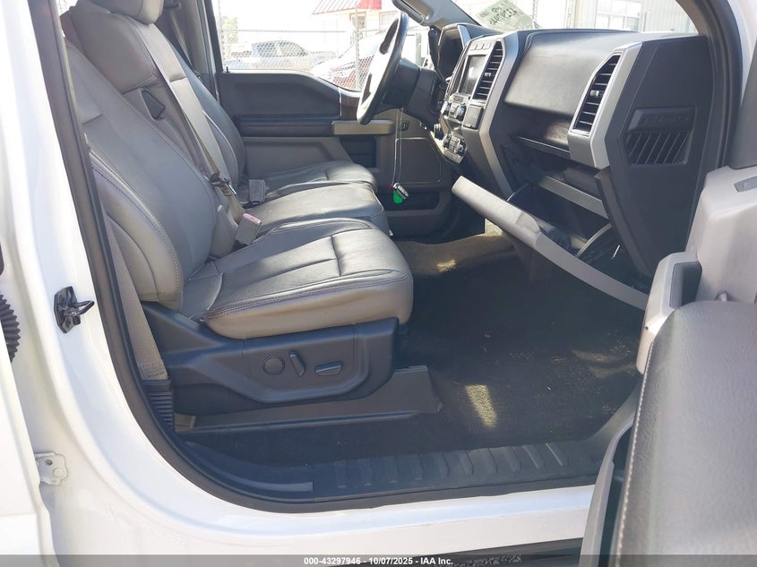 VIN 1FTEW1EP5LFA29544 2020 FORD F-150 LARIAT