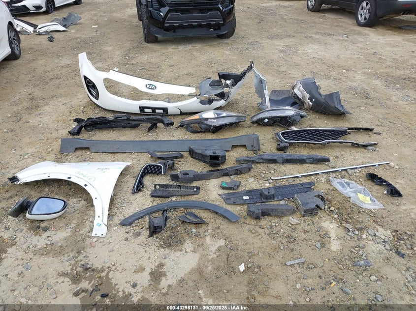 2019 KIA SPORTAGE LX - KNDPMCAC0K7499650