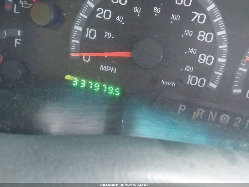 2000 Ford F-150 Lariat/Xl/Xlt VIN: 1FTRX07L8YKB16775 Lot: 43298141