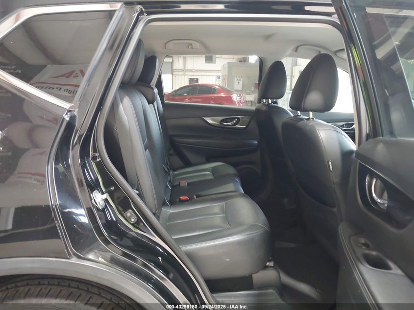 2015 NISSAN ROGUE SL - 5N1AT2MT6FC832098