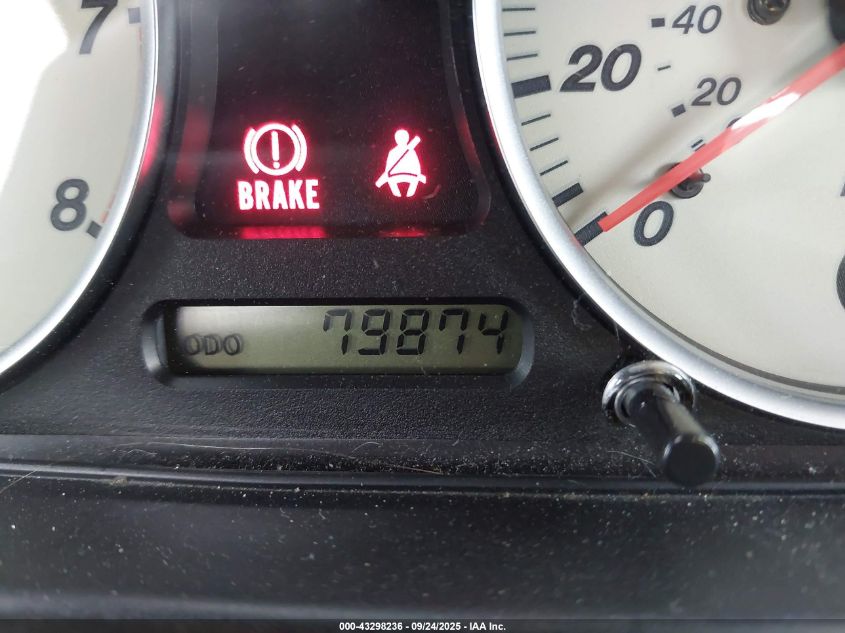 2004 Mazda Mx-5 Miata Cloth VIN: JM1NB353740401765 Lot: 43298236