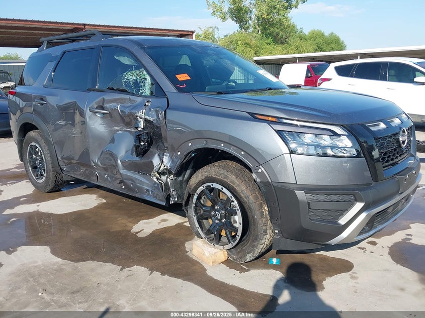 NISSAN PATHFINDER ROCK CREEK 4WD