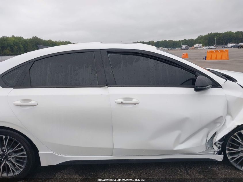 2024 Kia Forte Gt-Line VIN: 3KPF54AD5RE759204 Lot: 43298384