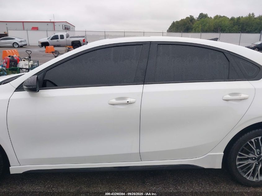 2024 Kia Forte Gt-Line VIN: 3KPF54AD5RE759204 Lot: 43298384