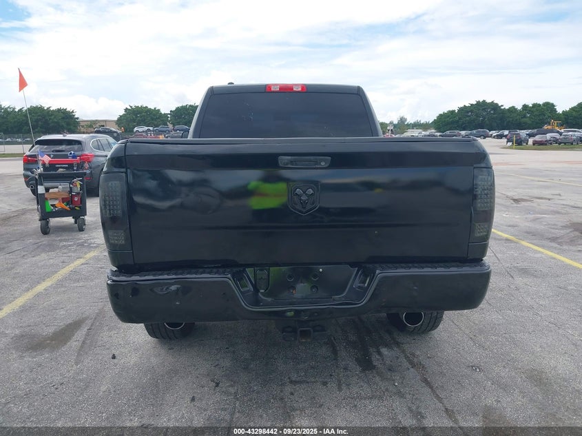 2018 Ram 1500 Tradesman 4X2 6'4 Box VIN: 1C6RR6ST6JS279944 Lot: 43298442